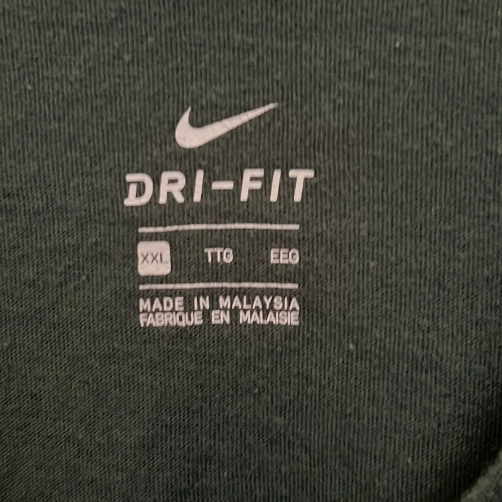 Nike Dri-Fit Women’s Michigan State V-Neck Tee.  XXL